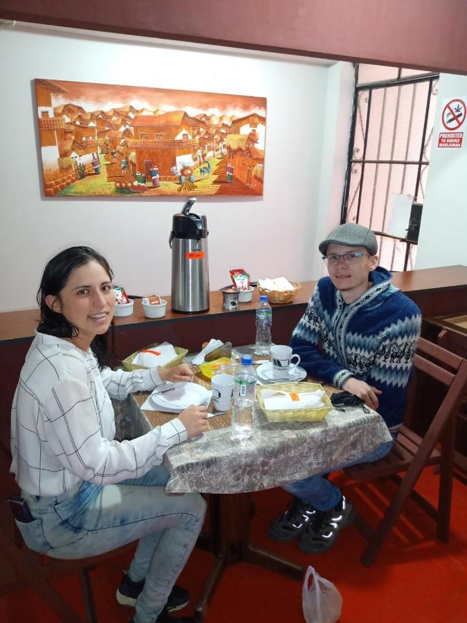 Calle 5 - Lima Airport 카야오 외부 사진