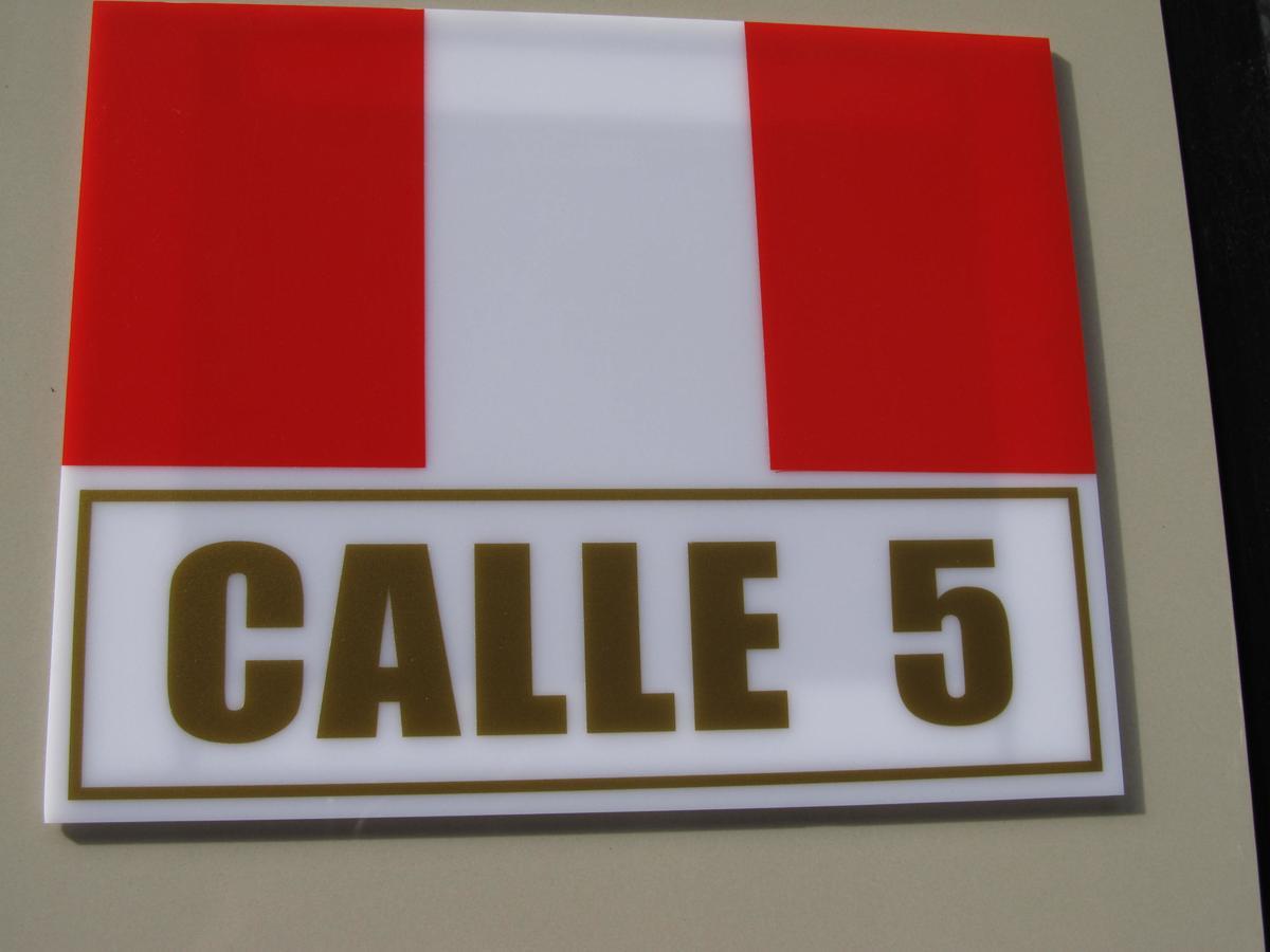 Calle 5 - Lima Airport 카야오 외부 사진